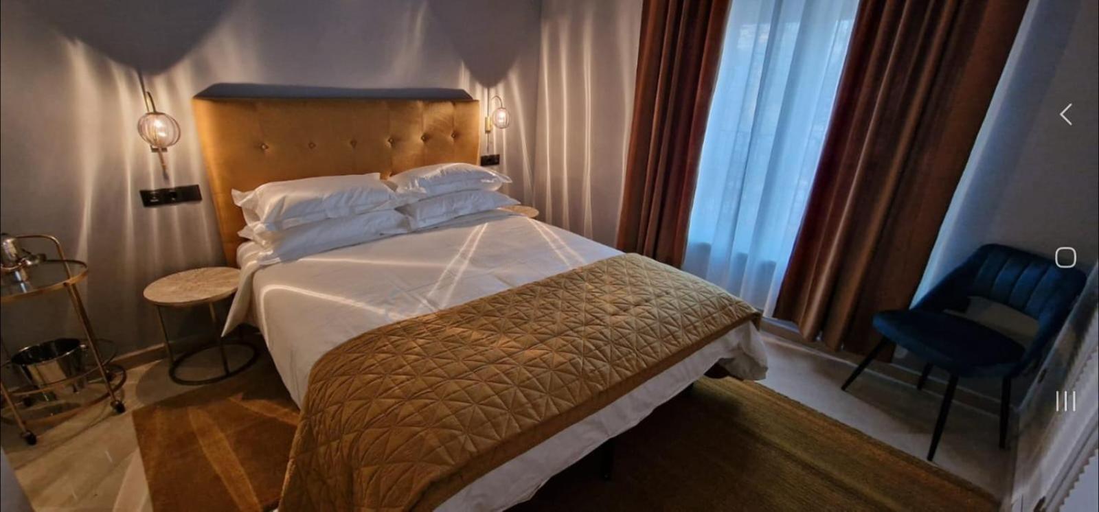 Boutique Suites 阿尔科斯-德拉弗龙特拉 外观 照片